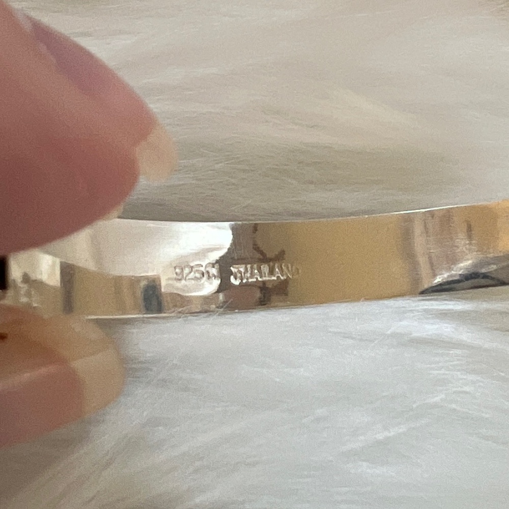 925 Sterling Silver Bangle - Picture 6 of 6